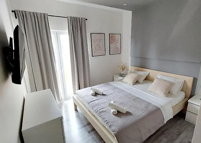 Apartament Luxury Garden Penthouse *mk* Kaštela